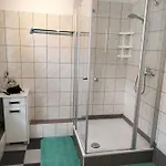 דירה Neheim Mit Dennis Und Alexander Alexander Mit Klimaanlage