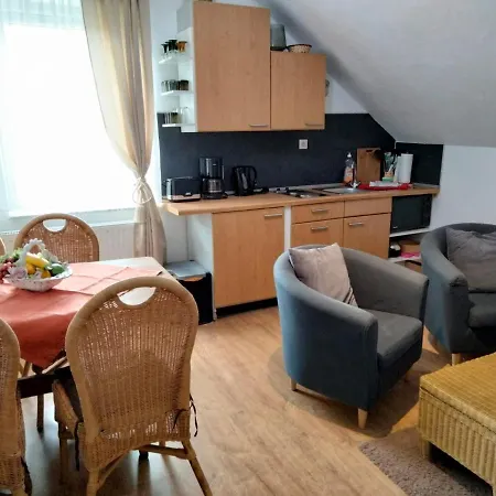 Mit Dennis Und Alexander Alexander Mit Klimaanlage Appartement