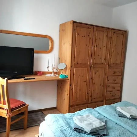 Neheim Mit Dennis Und Alexander Alexander Mit Klimaanlage *