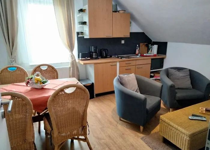 Neheim Mit Dennis Und Alexander Alexander Mit Klimaanlage Appartement